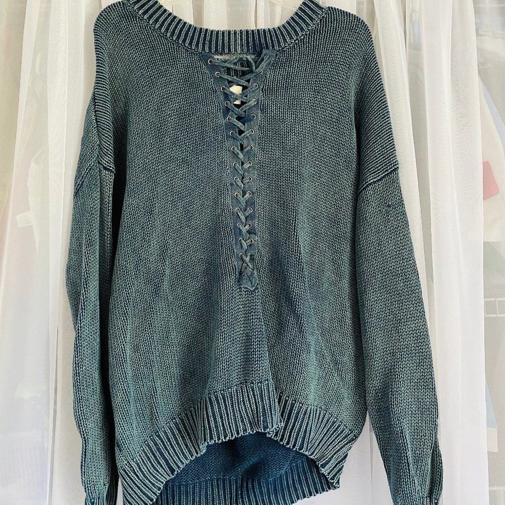Vintage Havana Blue Cris Cros Sweater